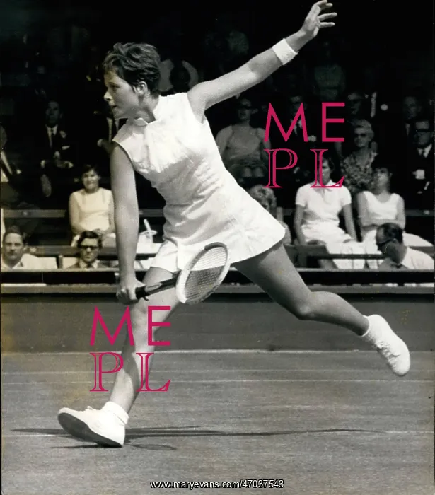 : Winnie Shaw in tennis match at Wimbledon : Winnie Shaw in tennis match at Wimbledon