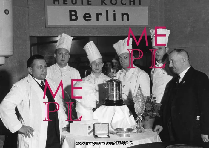 : The winning chef team of Berlin, 1937 : The winning chef team of Berlin, 1937