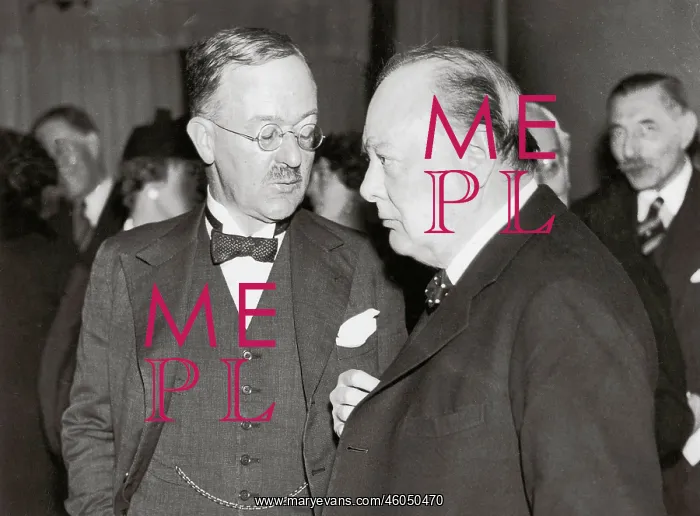 : Winston Churchill : Winston Churchill