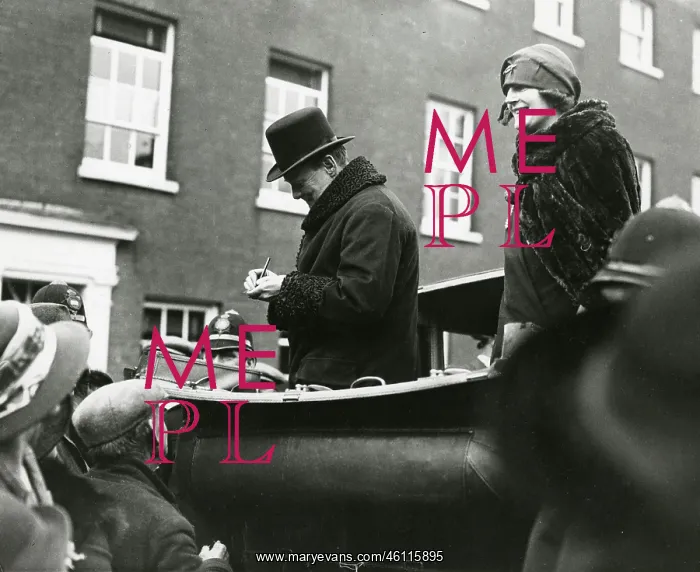 : Winston Churchill elected for Epping, 1924 : Winston Churchill elected for Epping, 1924