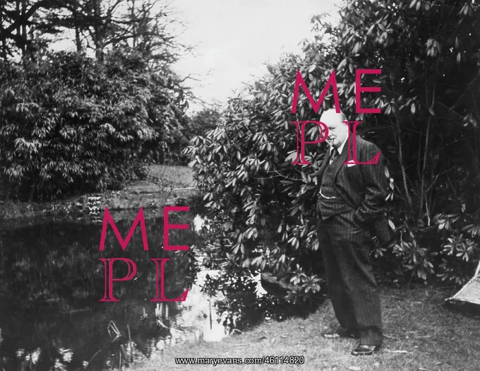 : Winston Churchill by a lake at Chartwell : Winston Churchill by a lake at Chartwell