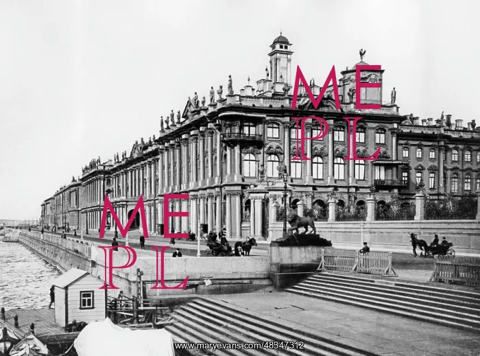 : The Winter Palace in St. Petersburg, 1905 : The Winter Palace in St. Petersburg, 1905