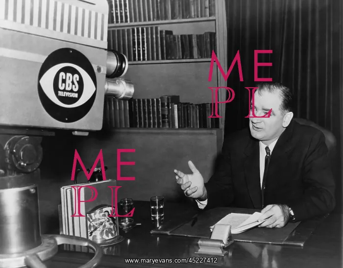 : Wisconsin Senator Joseph McCarthy (1908-1957), ? : Wisconsin Senator Joseph McCarthy (1908-1957), ?