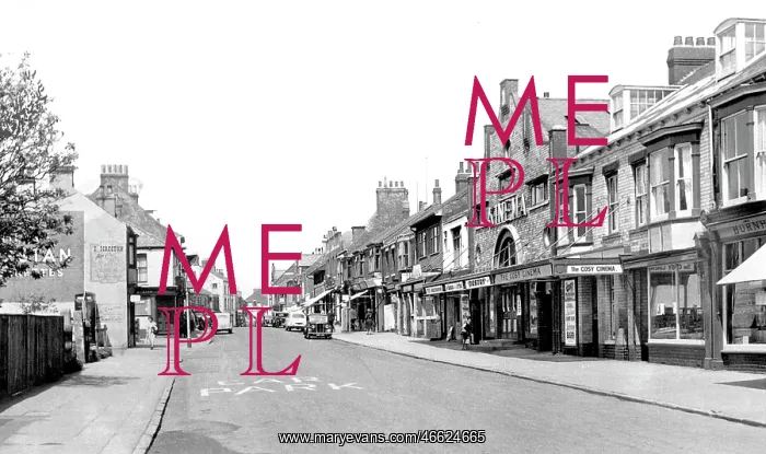  : Withernsea, Queen Street c1955