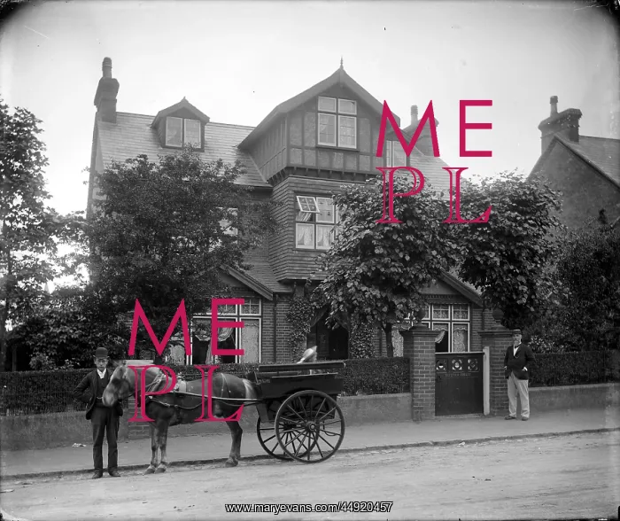 : Withy Holt Hatherley Road, Sidcup : Withy Holt Hatherley Road, Sidcup