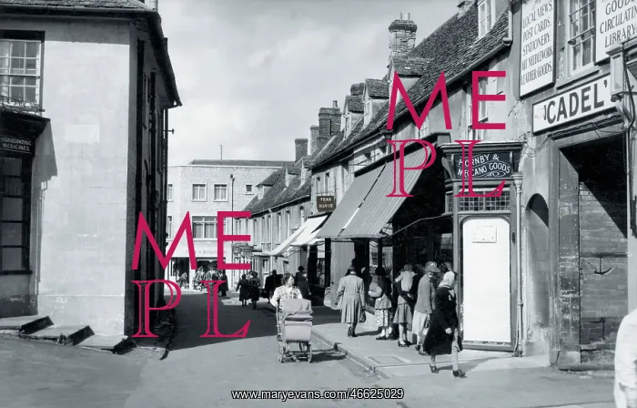  : Witney, a corner of the Market Square c1955