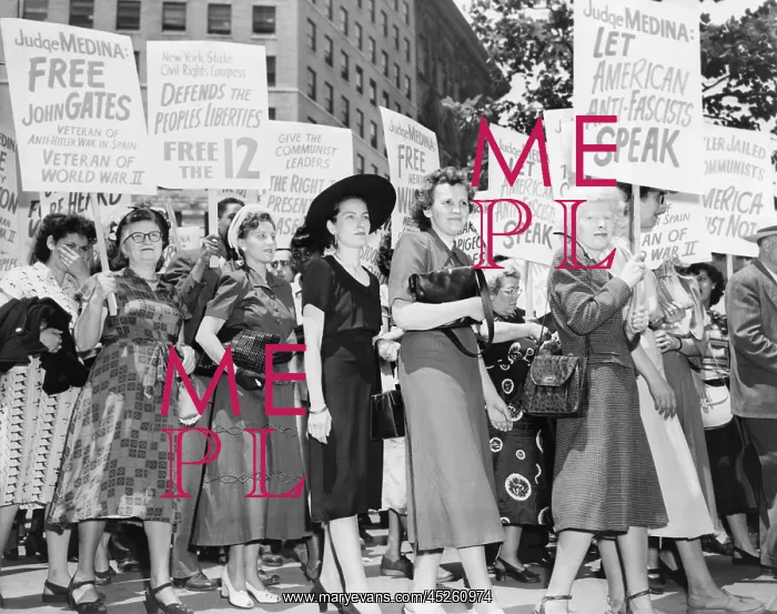 : Wives of defendants in the Foley Square Trial : Wives of defendants in the Foley Square Trial