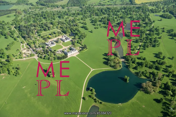 : Woburn, Bedfordshire : Woburn, Bedfordshire
