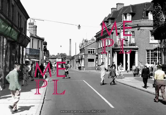  : Woking, Commercial Road c1955
