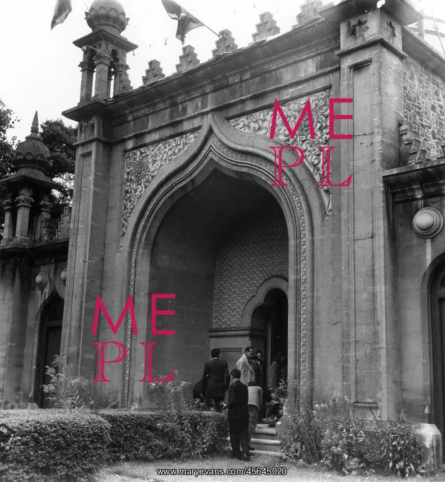  : WOKING MOSQUE, 1955
