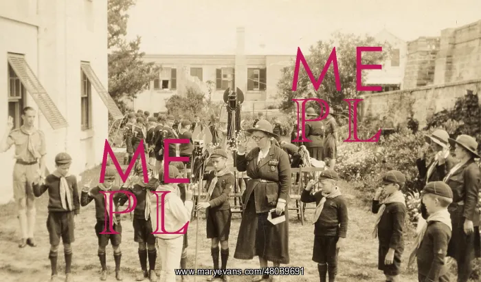  : Wolf cubs with woman leader, Bermuda