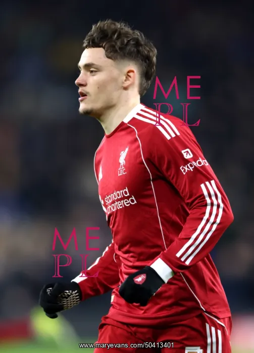: Wolverhampton Wanderers v Liverpool - Emirates FA Cup Fifth Round : Wolverhampton Wanderers v Liverpool - Emirates FA Cup Fifth Round