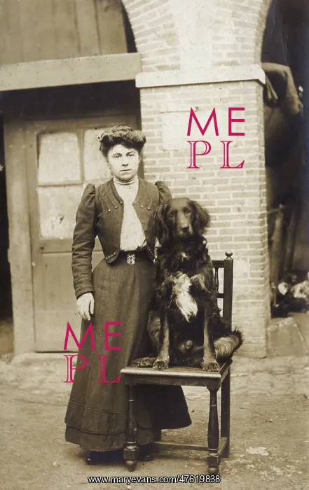  : Woman with Cocker Spaniel