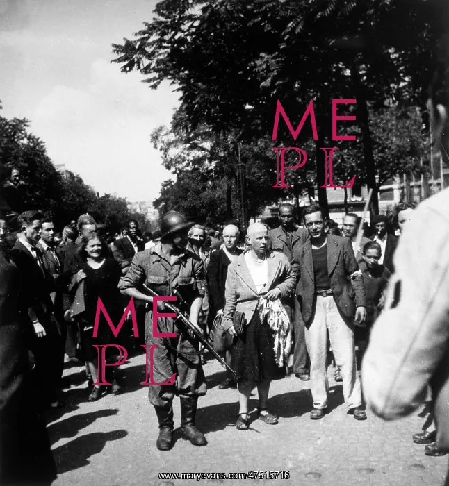 : WOMAN COLLABORATOR 1945 : WOMAN COLLABORATOR 1945