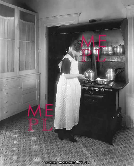 : Woman cooking in kitchen : Woman cooking in kitchen