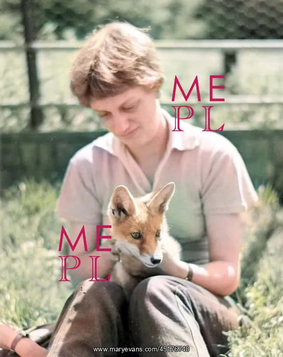  : Woman with a fox