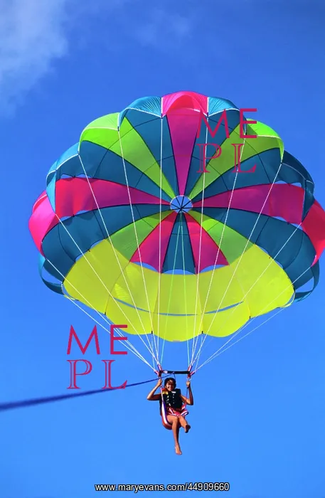  : Woman parasailing