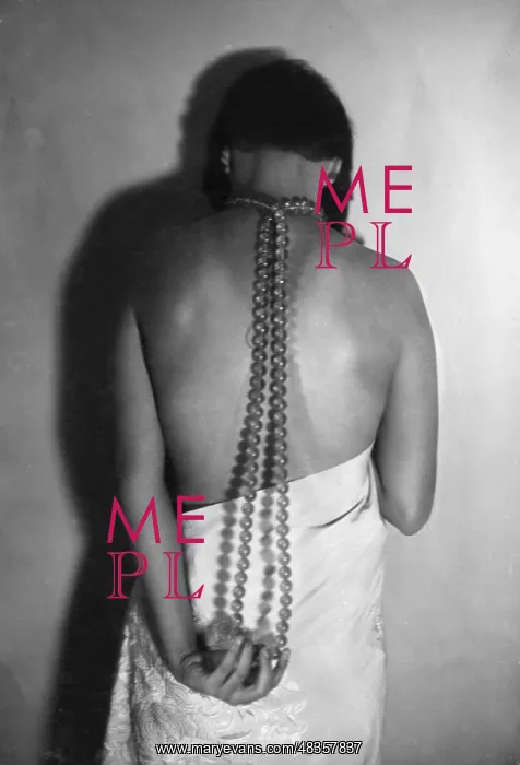 : A woman with pearls, 1935 : A woman with pearls, 1935