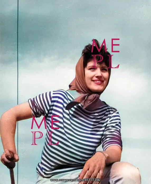  : Woman on a sailing boat