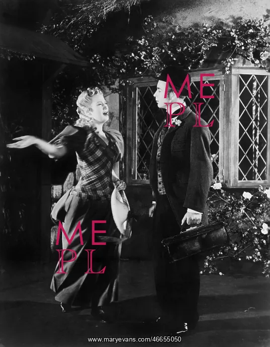 : Woman slapping a man : Woman slapping a man
