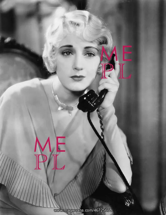 : Woman on the telephone : Woman on the telephone
