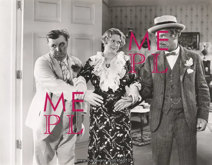 : Woman trying to get two men to make up : Woman trying to get two men to make up