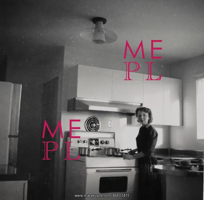 : Woman in a typical American kitchen : Woman in a typical American kitchen