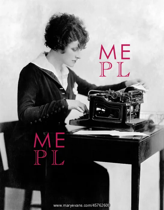 : Woman using typewriter : Woman using typewriter