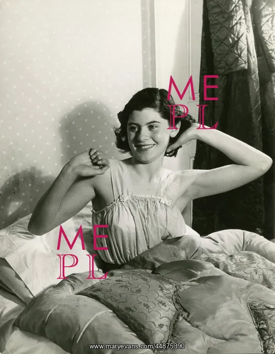  : WOMAN WAKING 1940S