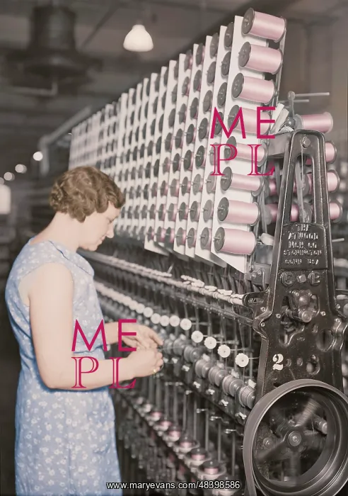 : Woman warpfilling thread on a loom, 1936 : Woman warpfilling thread on a loom, 1936
