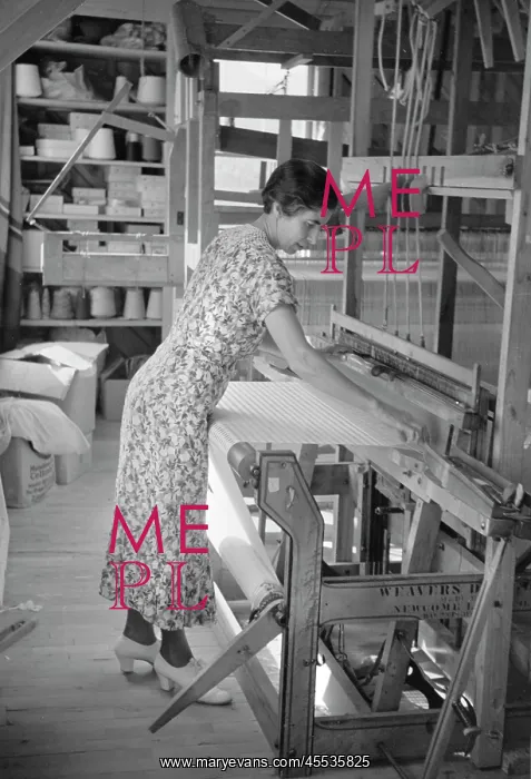 : Woman - Weaver - Occupations - Worker : Woman - Weaver - Occupations - Worker