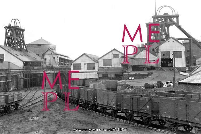  : Wombwell Main Colliery early 1900s