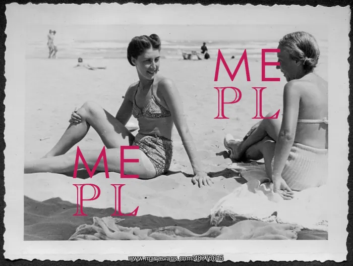 : Two women on a beach in Italy : Two women on a beach in Italy