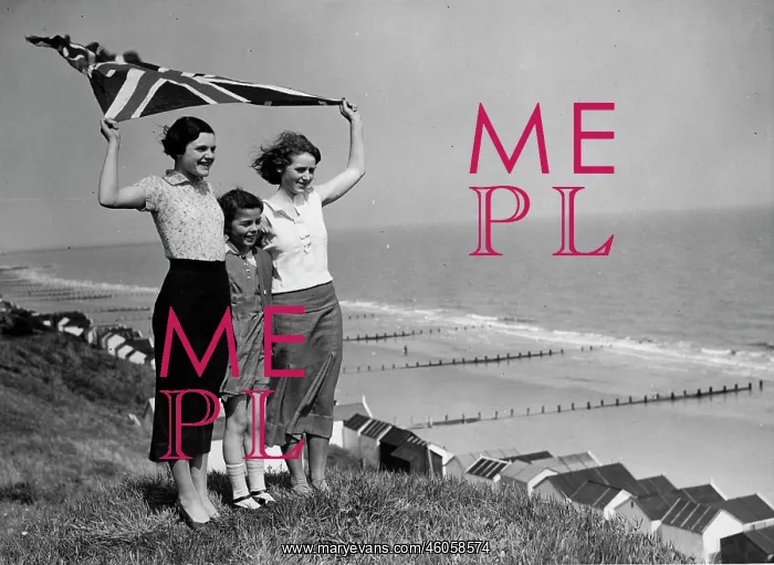 : Women with the British flag : Women with the British flag