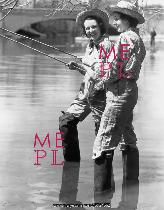  : Two women fishing