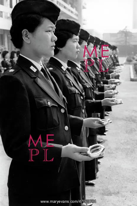  : Women with guns in Japan