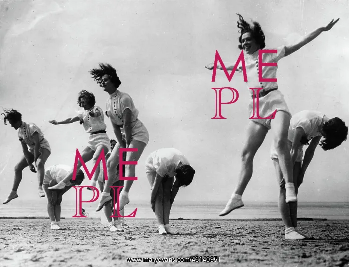 : Women in gymnastics on the beach in : Women in gymnastics on the beach in