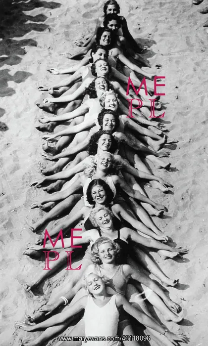 : Women at the Manhattan Beach / New : Women at the Manhattan Beach / New