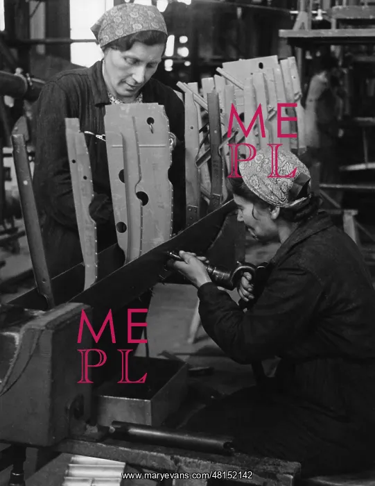 : Women in a Messerschmitt factory : Women in a Messerschmitt factory