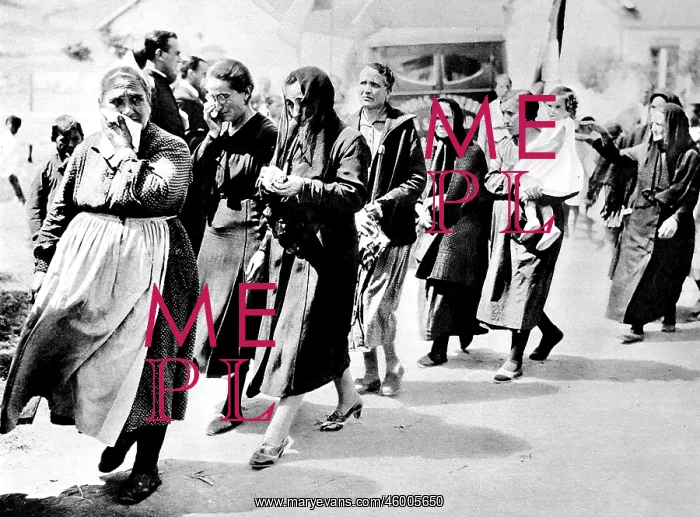 : Women in Mourning, Spain, 1936 : Women in Mourning, Spain, 1936
