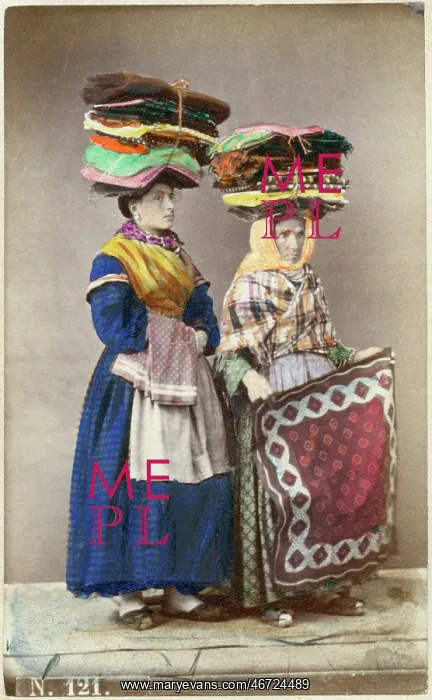 : Women - Occupations - Textiles - Italy : Women - Occupations - Textiles - Italy