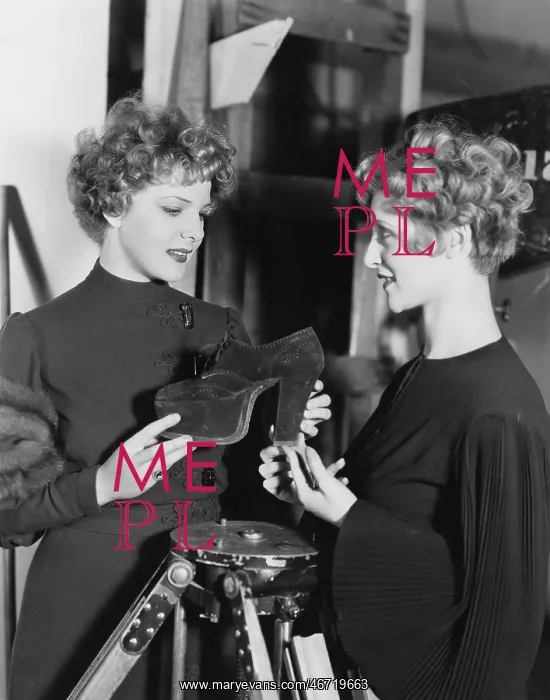 : Women with platform shoe : Women with platform shoe