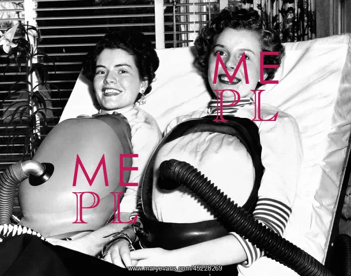: Two women polio victims using chest respirators ? : Two women polio victims using chest respirators ?
