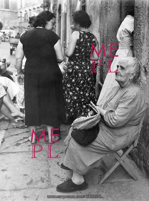: Women on a street in Rome : Women on a street in Rome