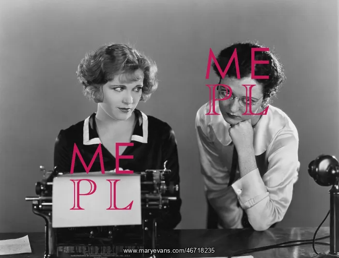 : Two women with typewriter : Two women with typewriter