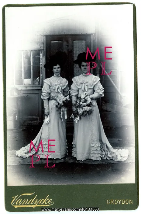  : Two women in a wedding photo