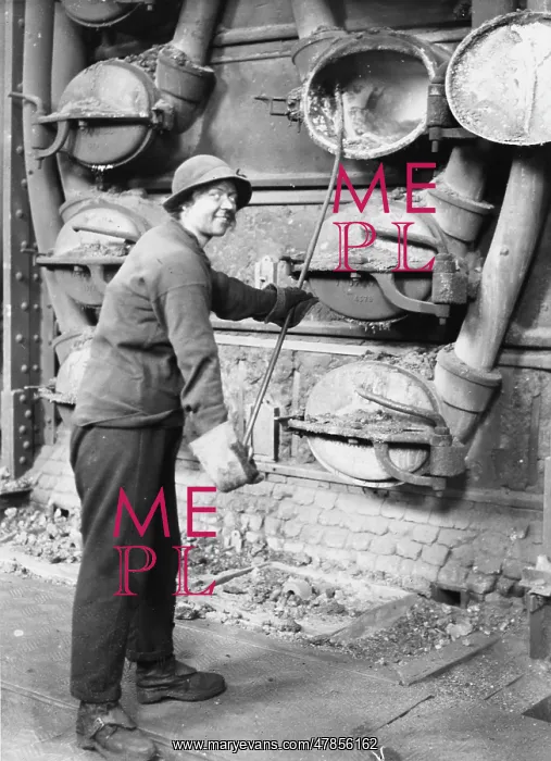 : Women workers, World War I : Women workers, World War I