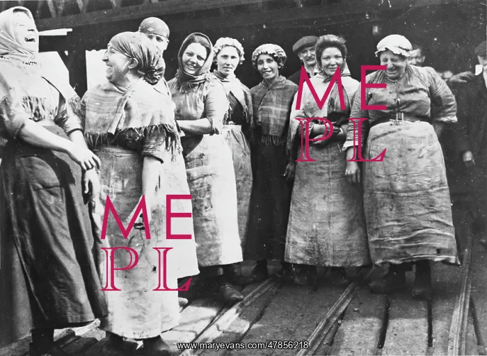  : Women workers, World War I