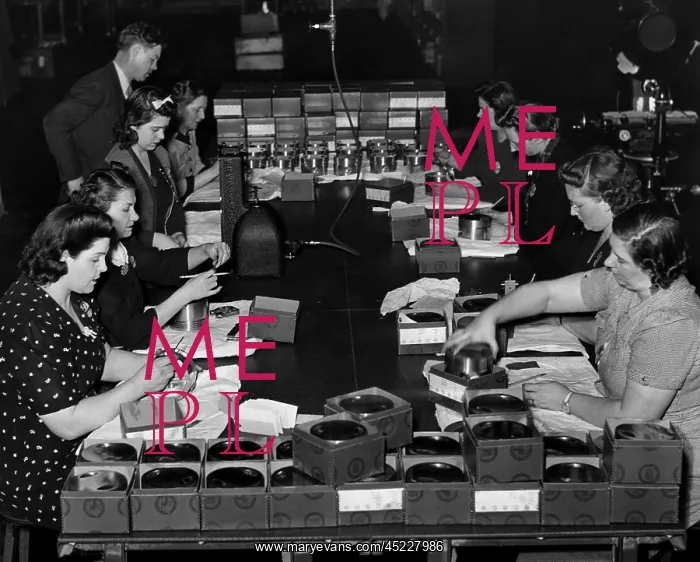 : Women take part in World War II production, ? : Women take part in World War II production, ?