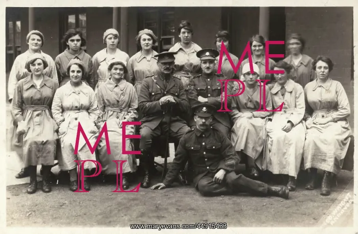 : Women WW1 Work Canteen : Women WW1 Work Canteen